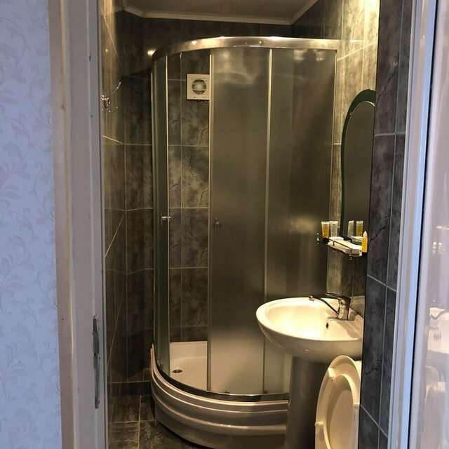 Гостевой дом 4 SEASONS HOTEL Тбилиси-16